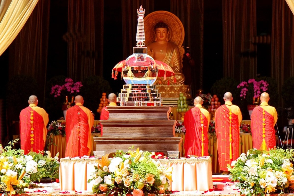 免费生辰<a href='https://www.345club.com/bazi/bazisuanming/' target='_blank'><u>八字算命</u></a>2024年运势解析